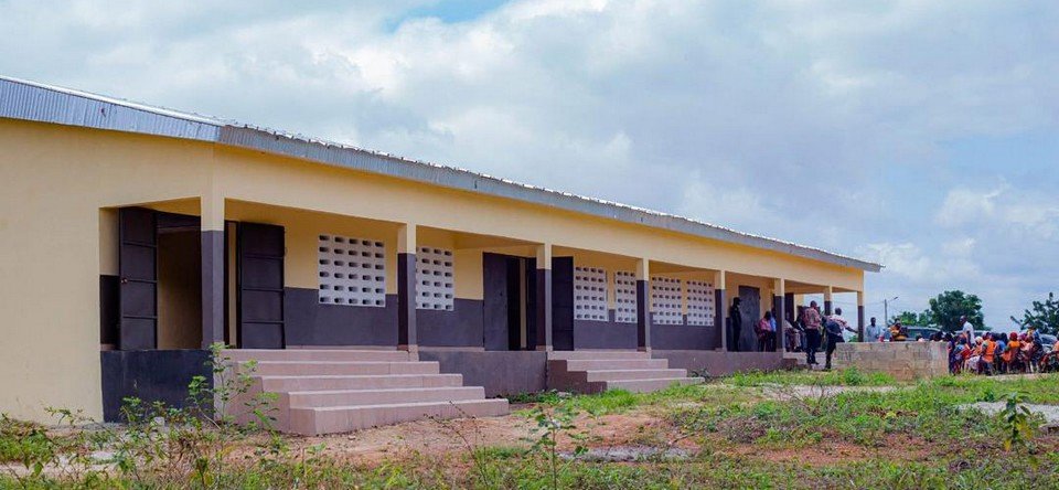 Construction d'un bâtiment de quatre (4) salles de classes + bureau